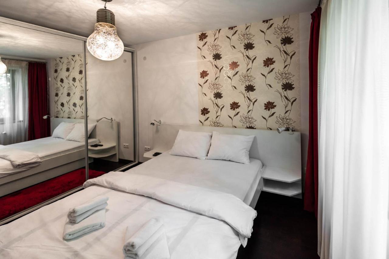 La Nueve Suite Braşov Exterior foto